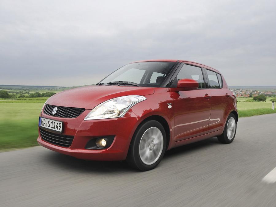  Suzuki Swift 2010 года  (фото 15 из 22)